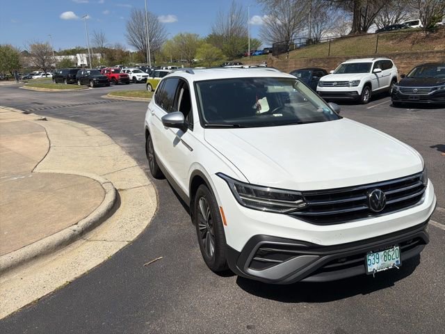 Certified 2024 Volkswagen Tiguan Wolfsburg Edition image 5