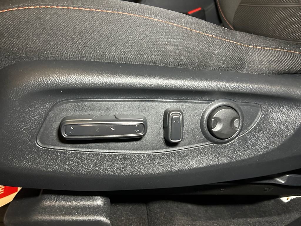 Used 2025 Honda CR-V Sport image 19