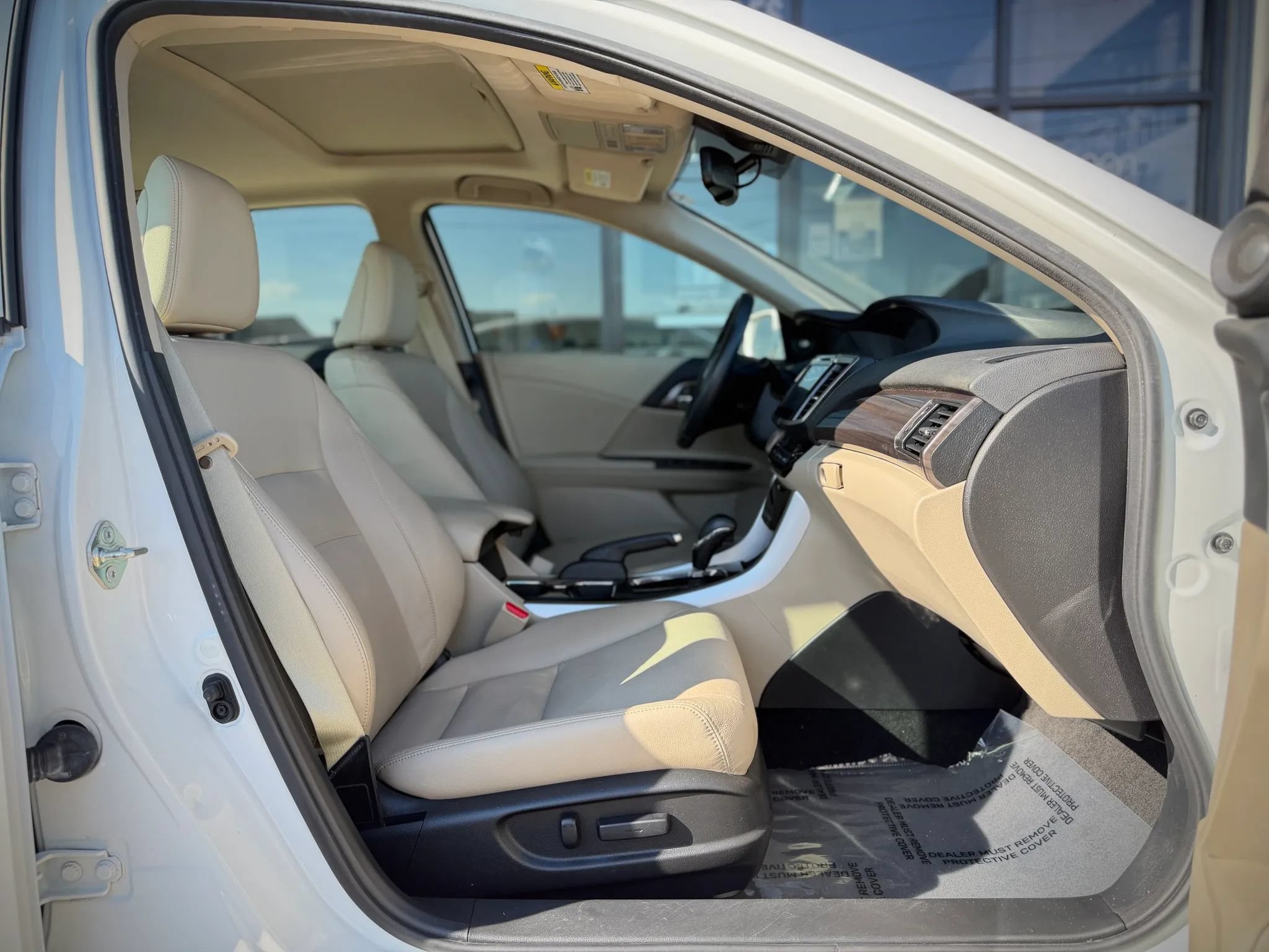 Used 2017 Honda Accord EX-L image 20