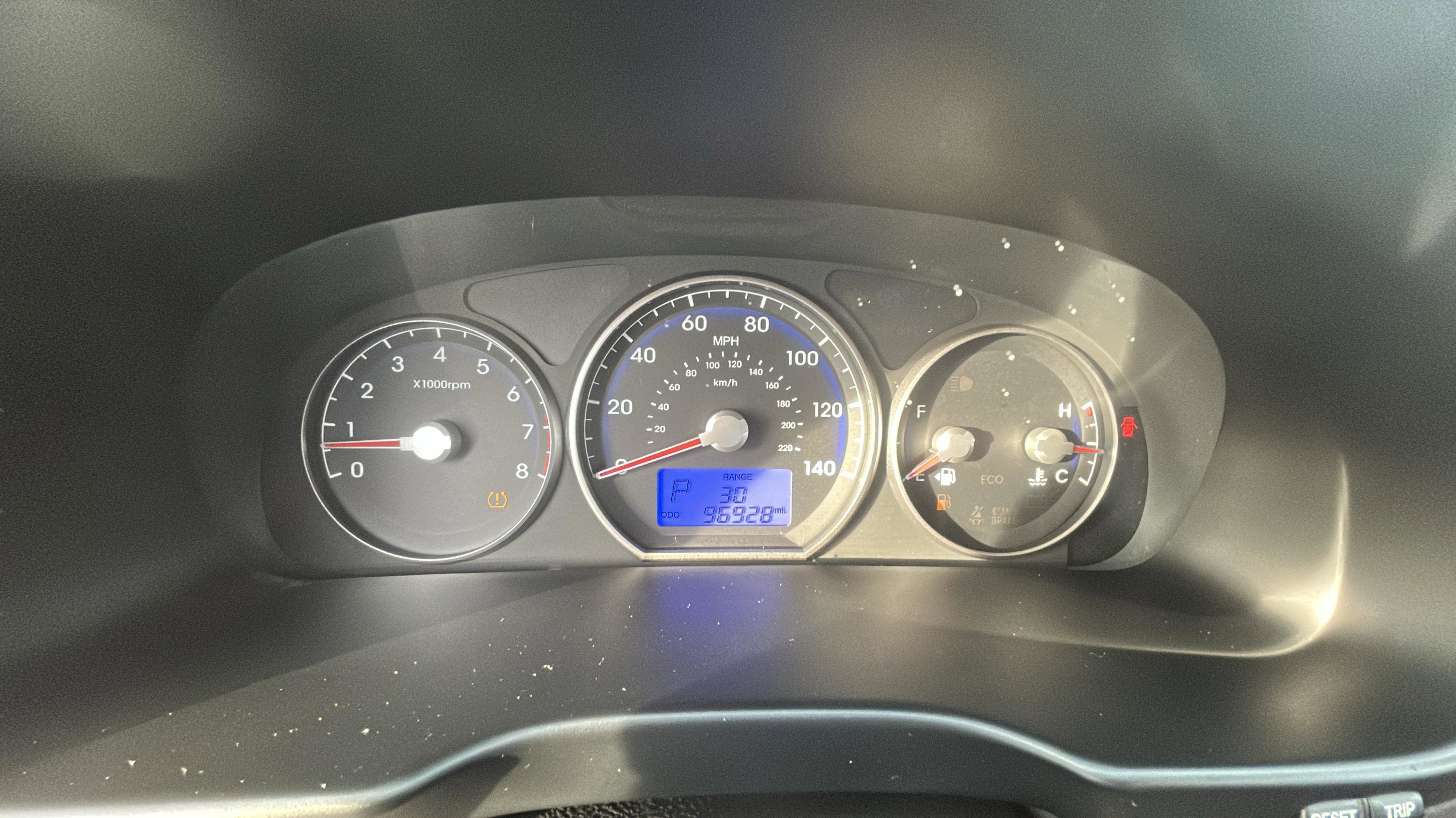 Used 2011 Hyundai Santa Fe Limited image 12