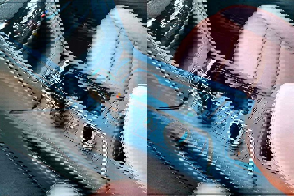 New 2026 Cadillac XT5 Premium Luxury image 8