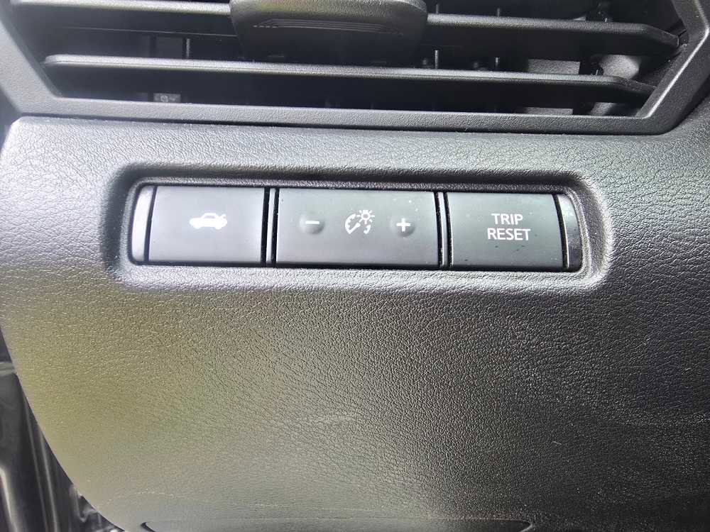 Used 2023 Nissan Altima 2.5 SV image 13