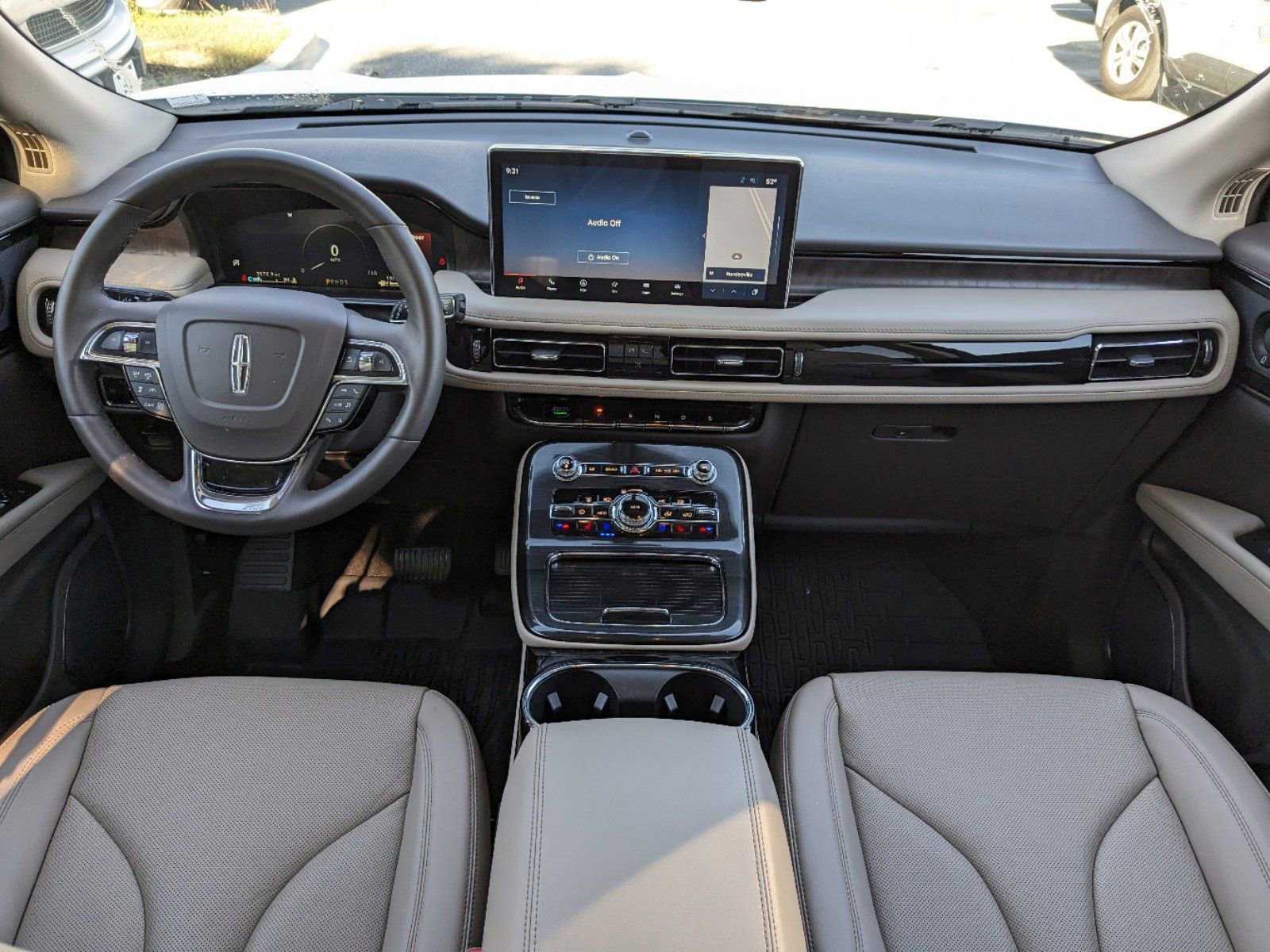 Certified 2023 Lincoln Nautilus Reserve w/ Equipment Group 201A image 17