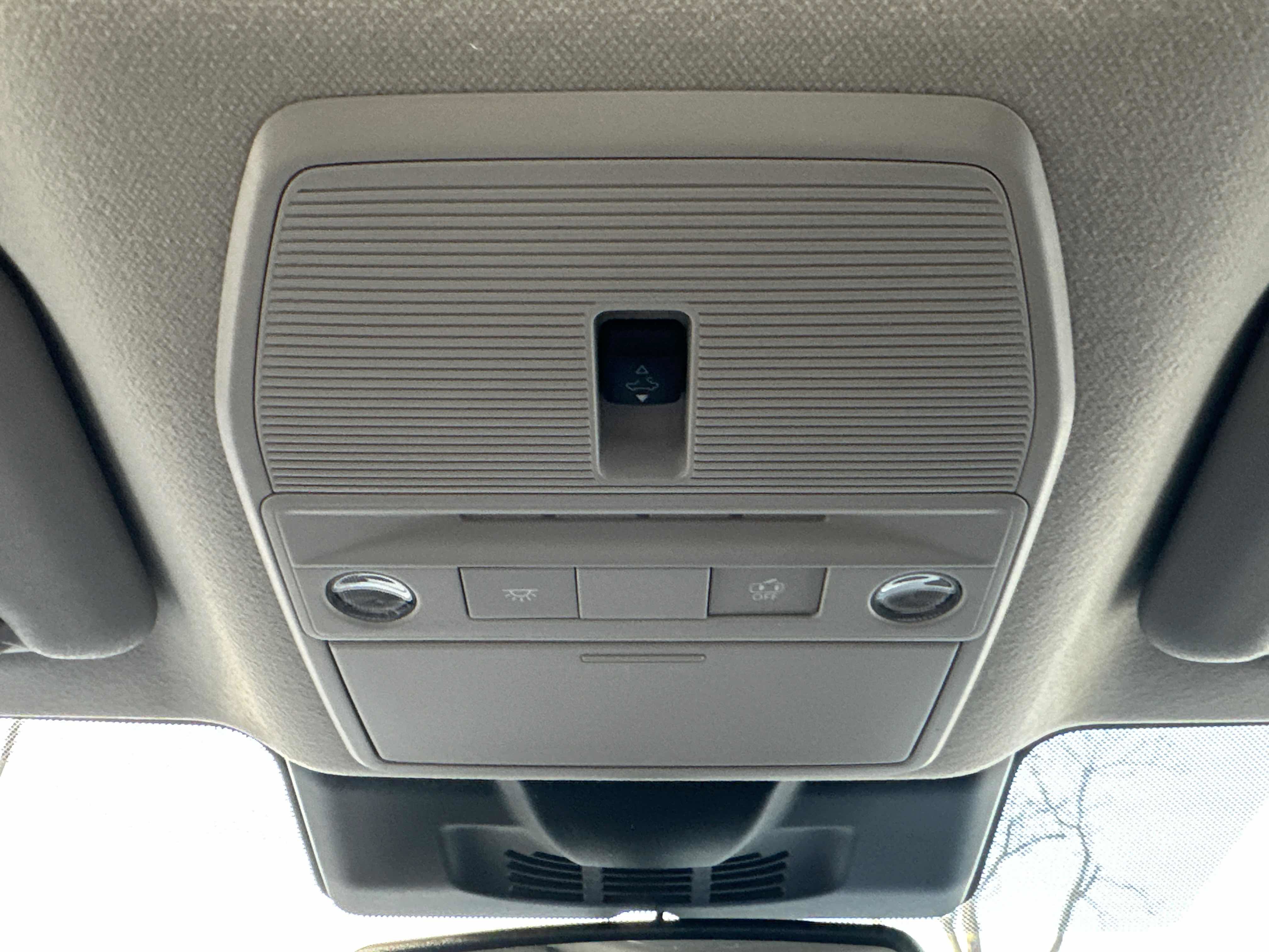 New 2026 Nissan Sentra SV w/ SV Convenience Package FWD image 32