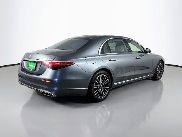 Used 2024 Mercedes-Benz S 580 4MATIC Sedan w/ Warmth & Comfort Package image 10