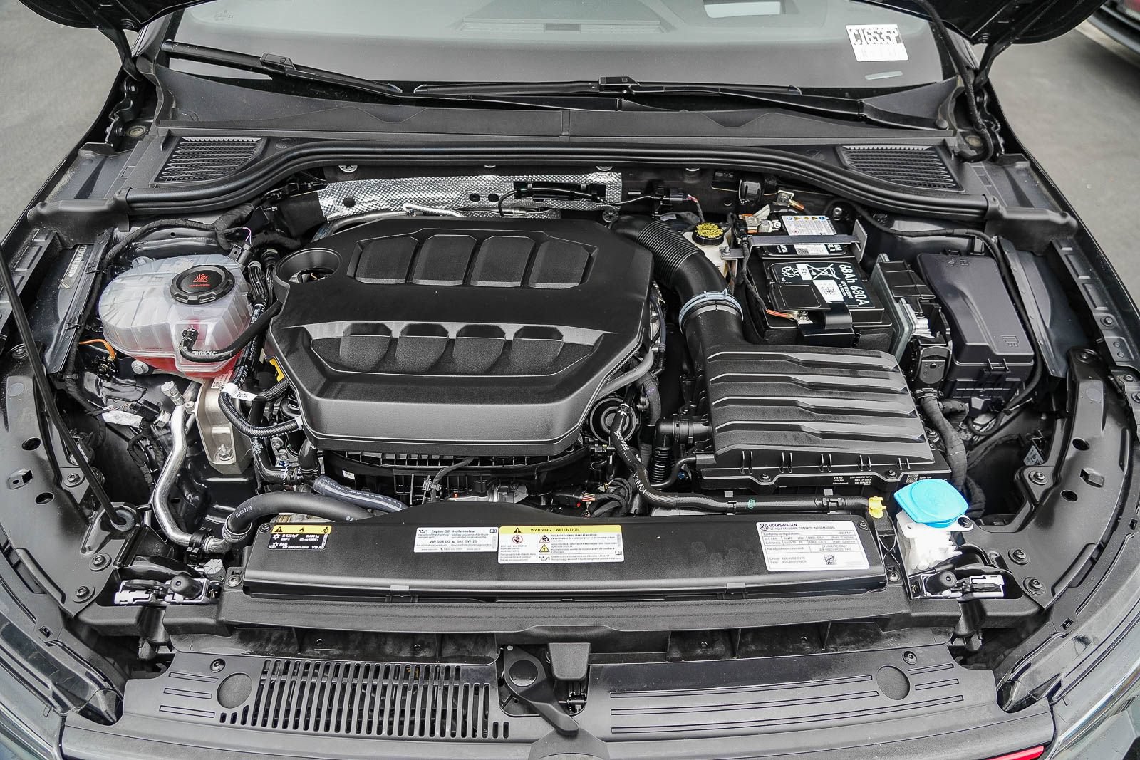 Certified 2024 Volkswagen GTI Autobahn FWD image 29