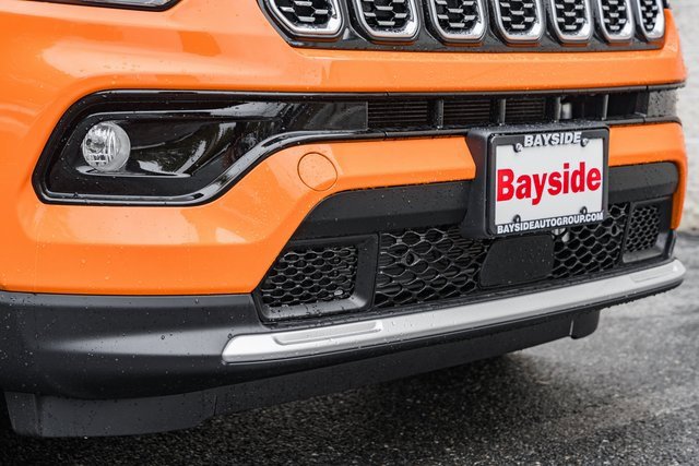 New 2026 Jeep Compass Limited image 14