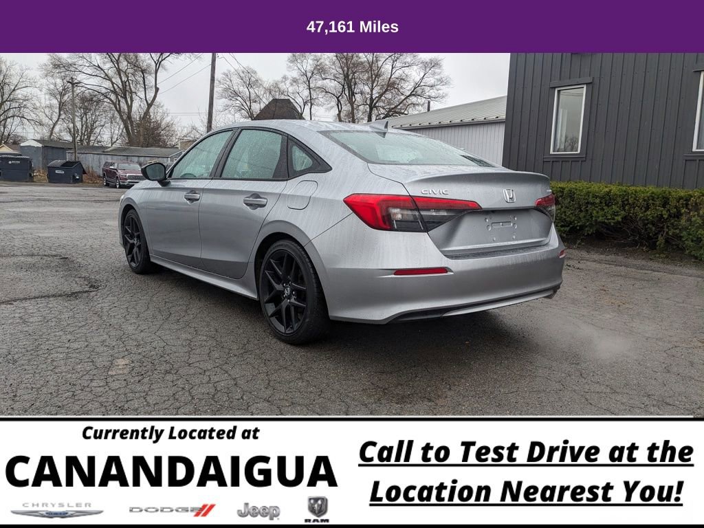 Used 2023 Honda Civic Sport image 10