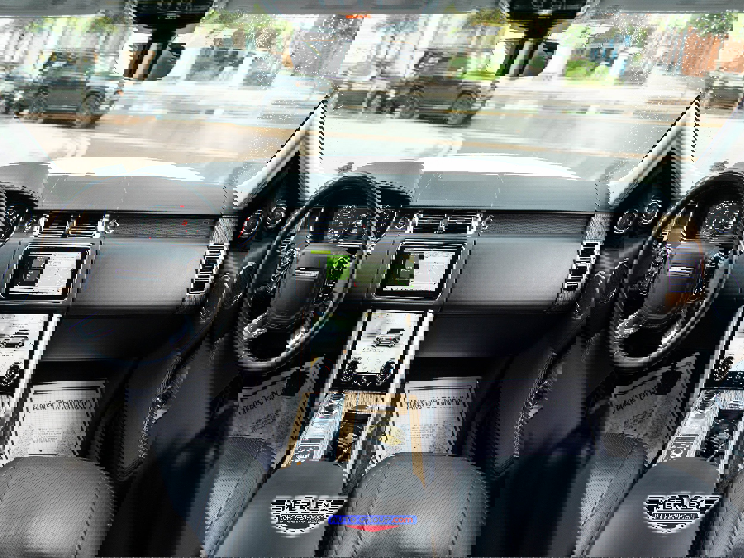 Used 2018 Land Rover Range Rover Long Wheelbase Supercharged image 14