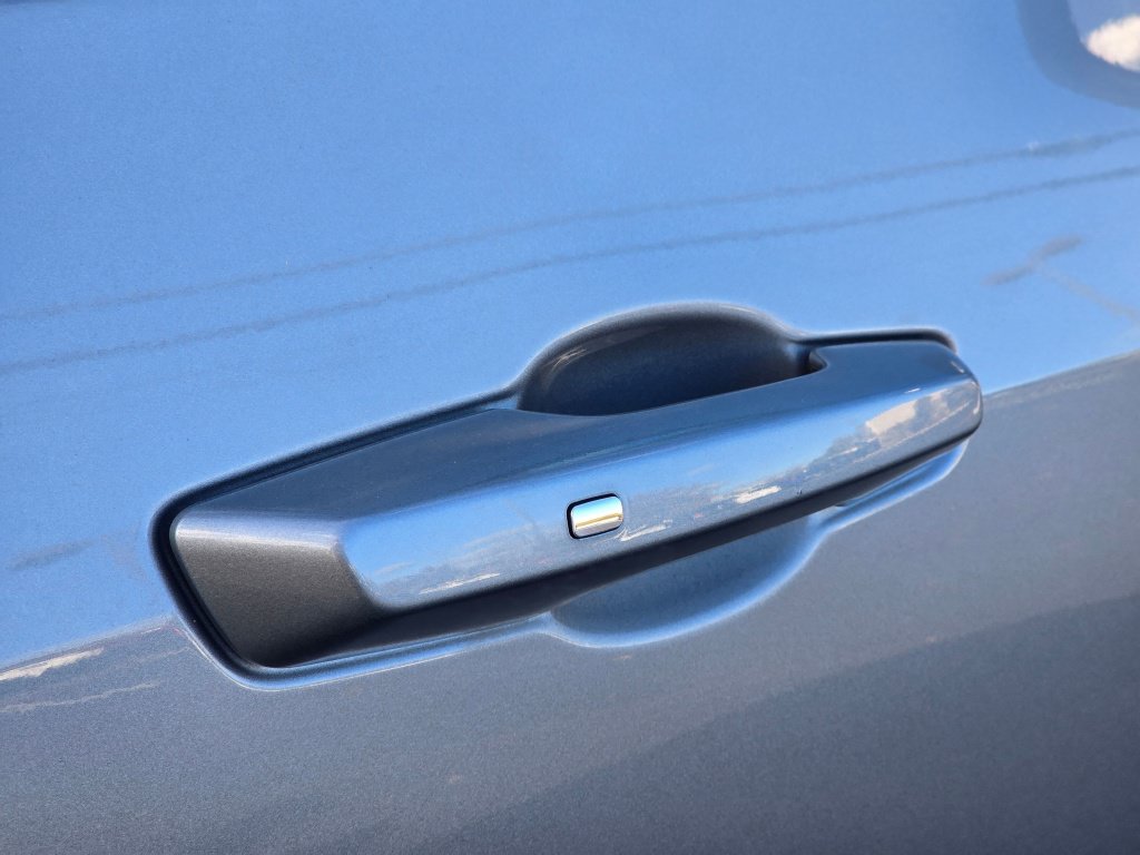 Used 2025 Chevrolet Equinox LT w/ Convenience Package II FWD image 29