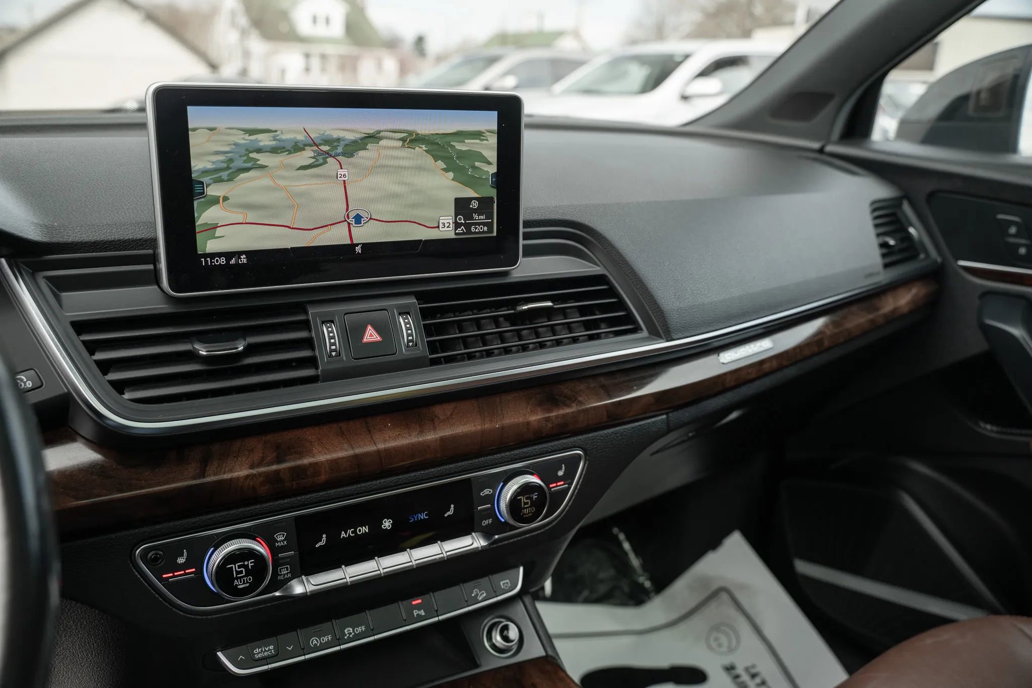 Used 2018 Audi Q5 2.0T Premium Plus w/ Premium Plus Package image 26