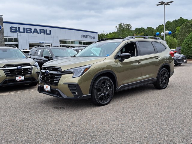 Used 2025 Subaru Ascent Bronze Edition AWD/4WD image 2