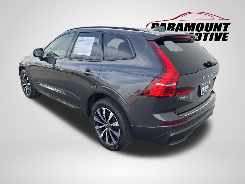 Used 2024 Volvo XC60 B5 Core w/ Protection Package Premier image 5