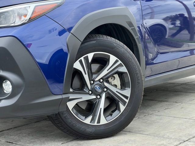 Used 2025 Subaru Crosstrek 2.0i Premium AWD/4WD image 2