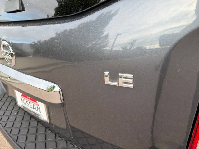 Used 2012 Nissan Pathfinder LE AWD/4WD image 13