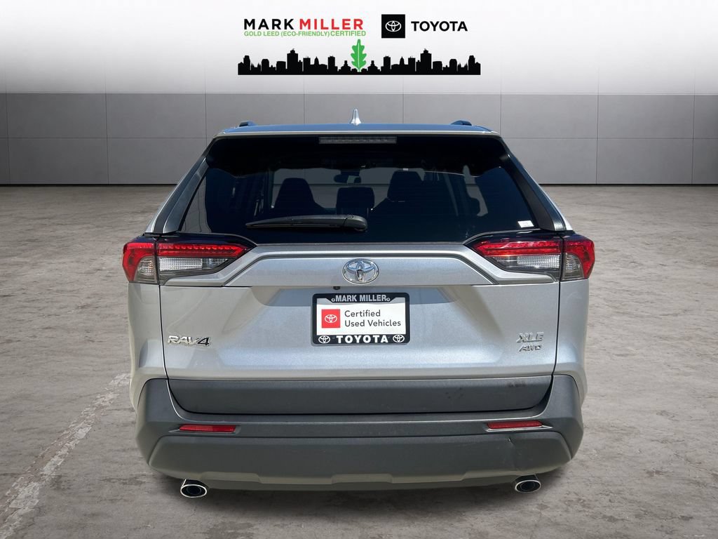 Certified 2025 Toyota RAV4 XLE AWD/4WD image 4
