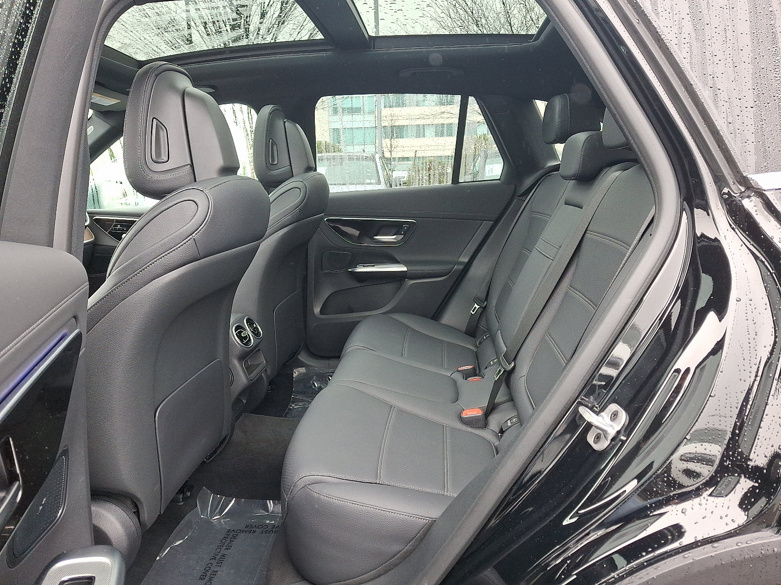 Certified 2025 Mercedes-Benz GLC 300 4MATIC image 10
