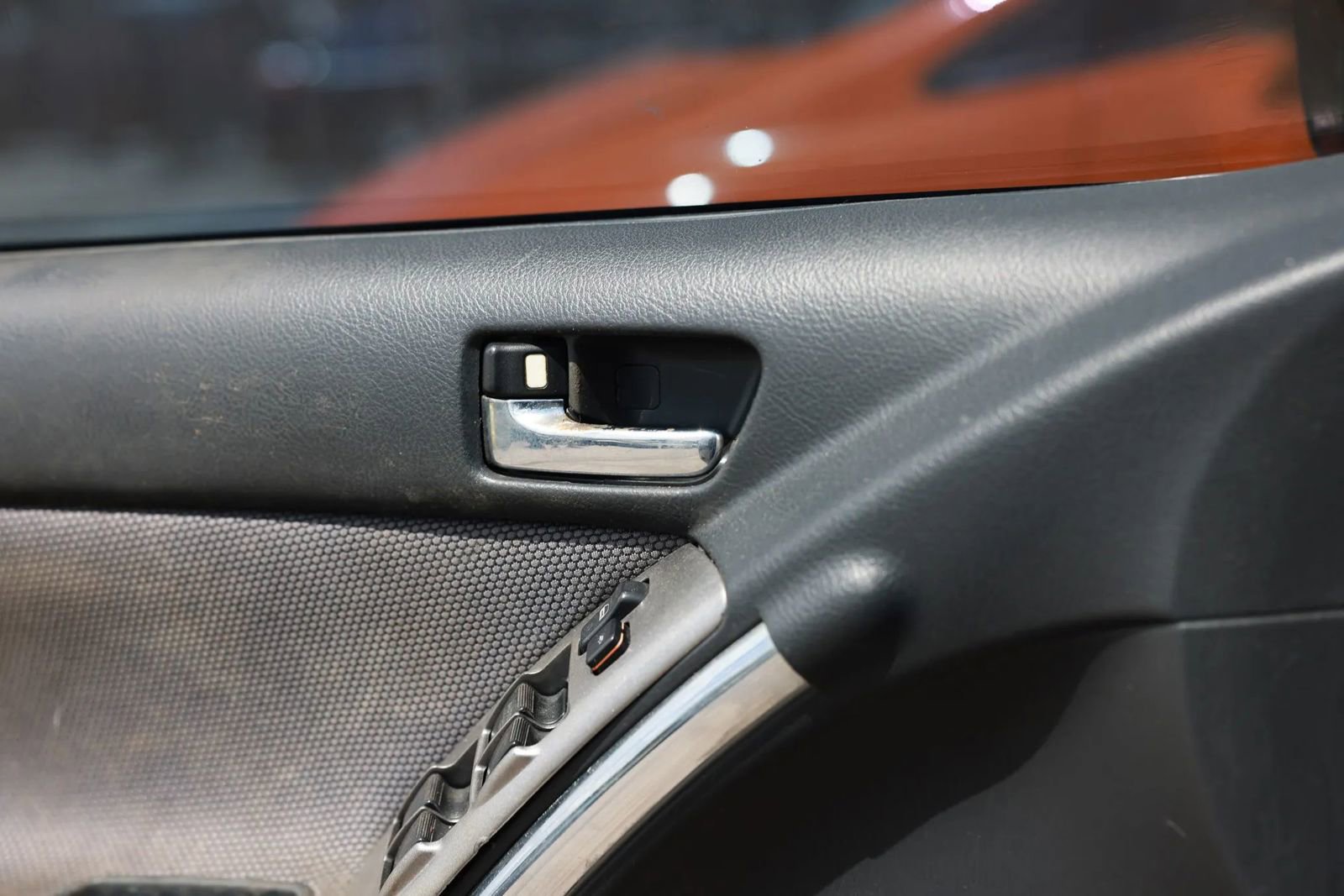 Used 2003 Toyota Matrix XR FWD image 38