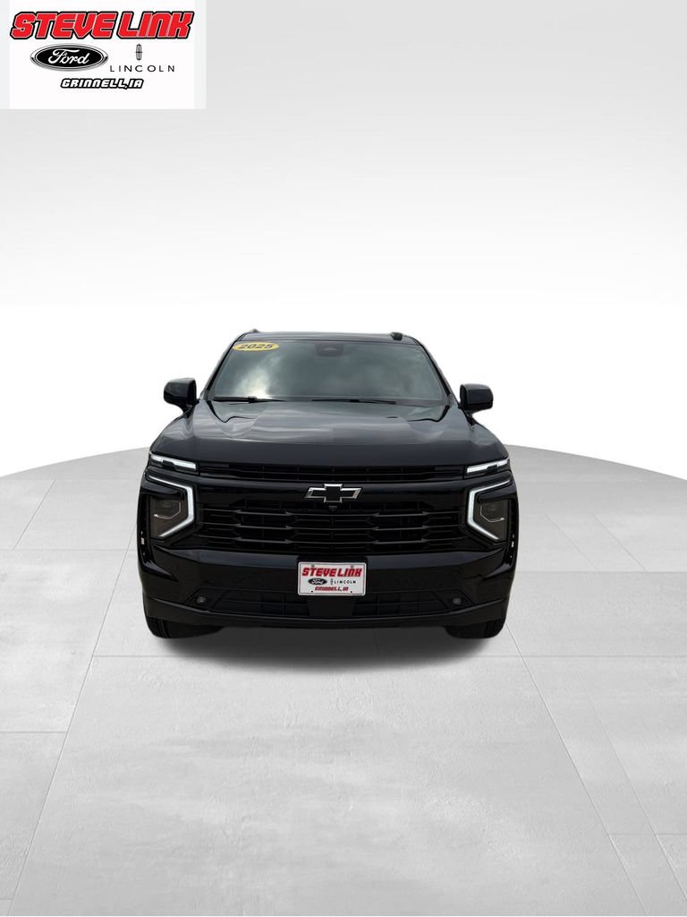 Used 2025 Chevrolet Tahoe RST w/ Comfort Package AWD/4WD image 2
