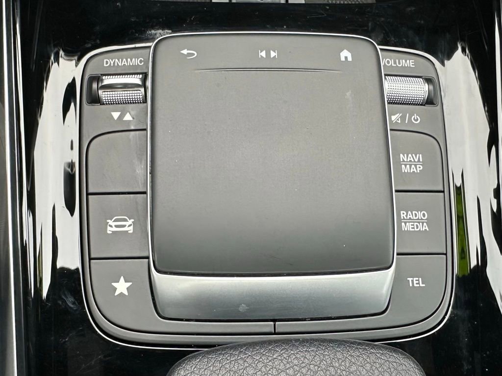 Used 2021 Mercedes-Benz GLA 250 4MATIC image 26