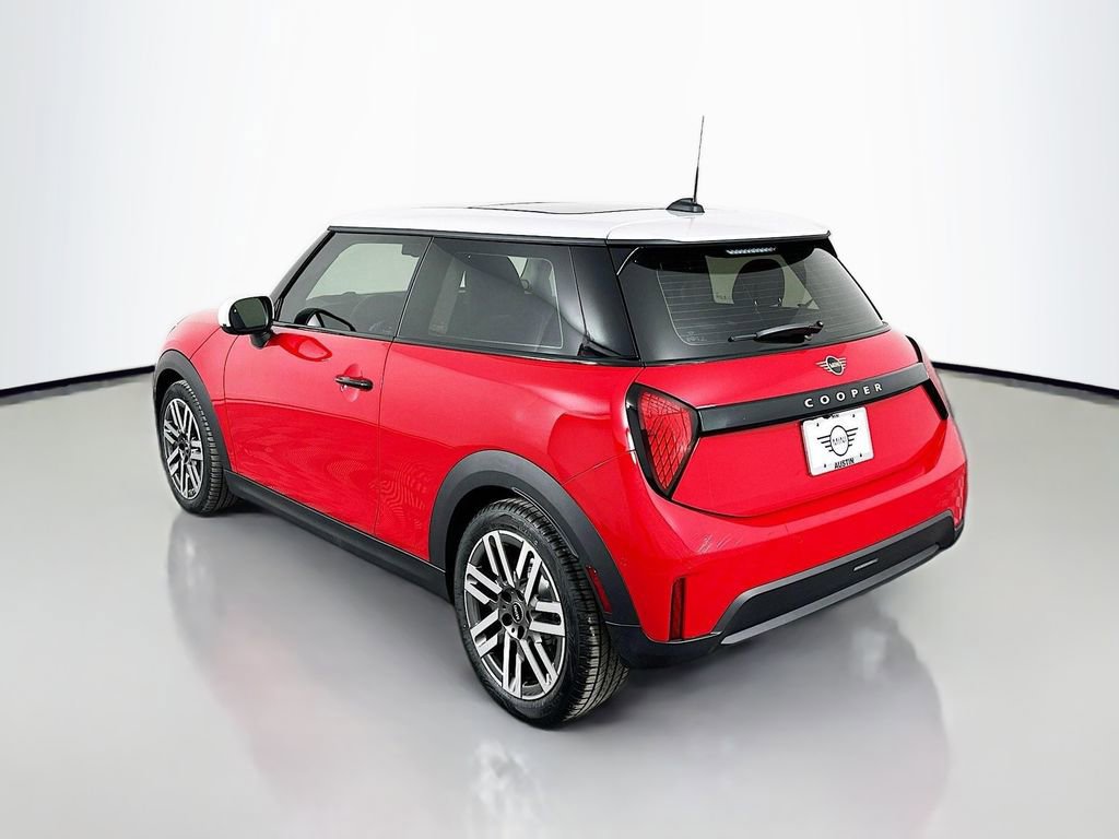 Certified 2025 MINI Cooper 2-Door Hardtop image 7
