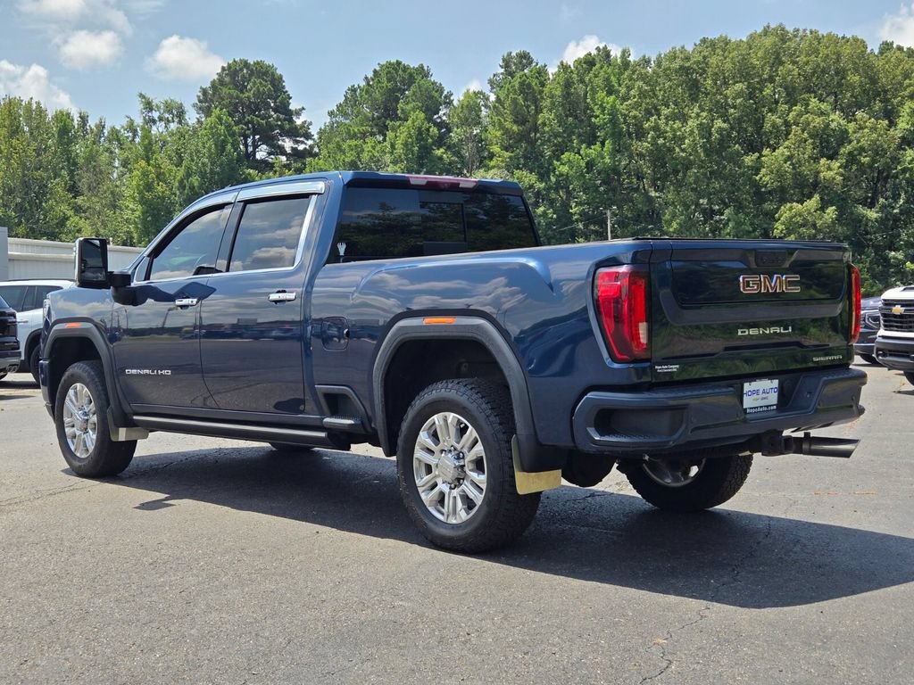 Used 2021 GMC Sierra 3500 Denali w/ Denali Ultimate Package AWD/4WD image 3