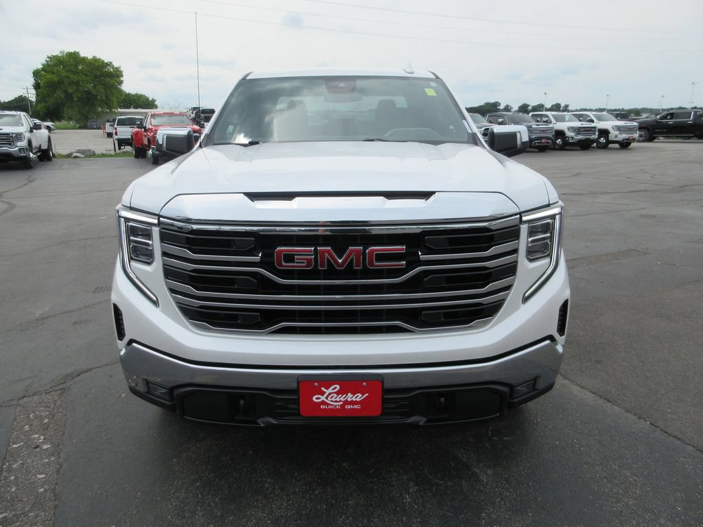 Certified 2023 GMC Sierra 1500 SLT w/ SLT Premium Package AWD/4WD image 13