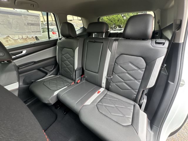 New 2026 Volkswagen Atlas Peak Edition AWD/4WD image 25