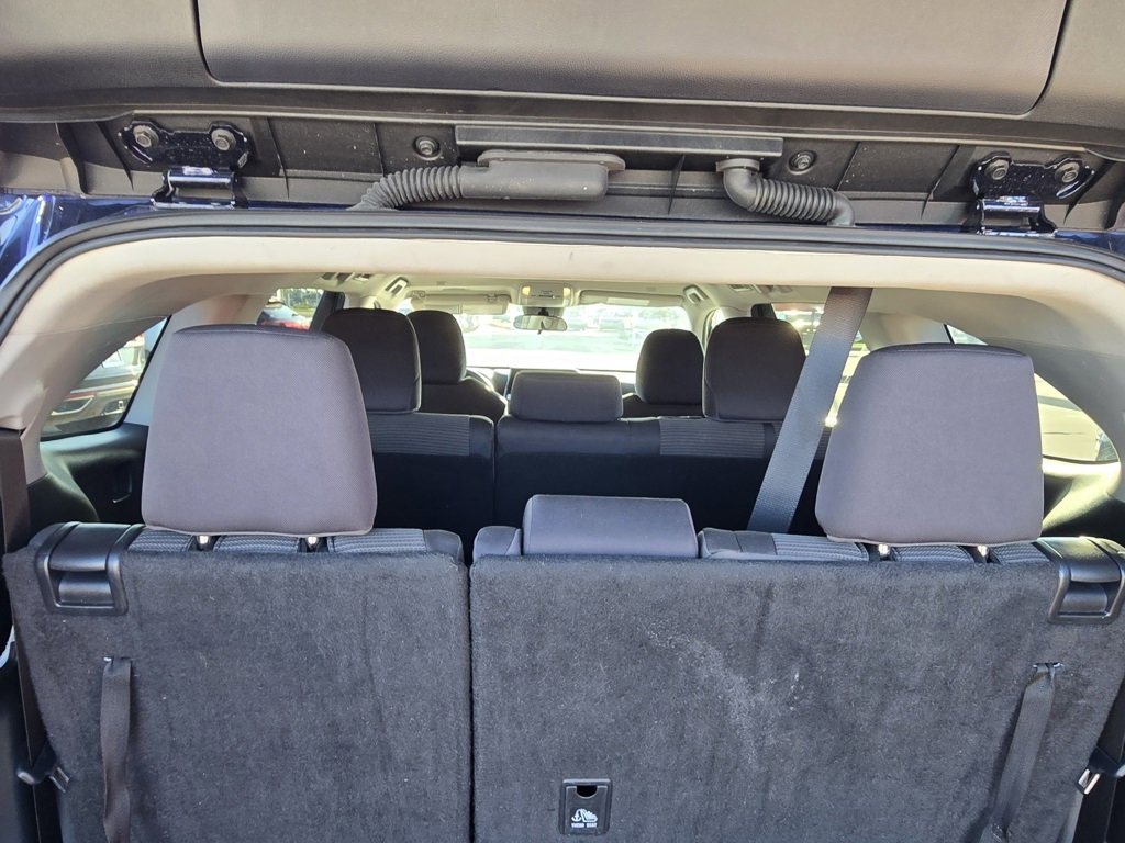 Used 2023 Toyota Highlander L image 18