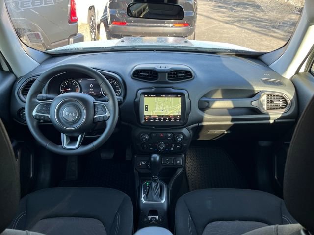 Used 2023 Jeep Renegade Latitude image 13