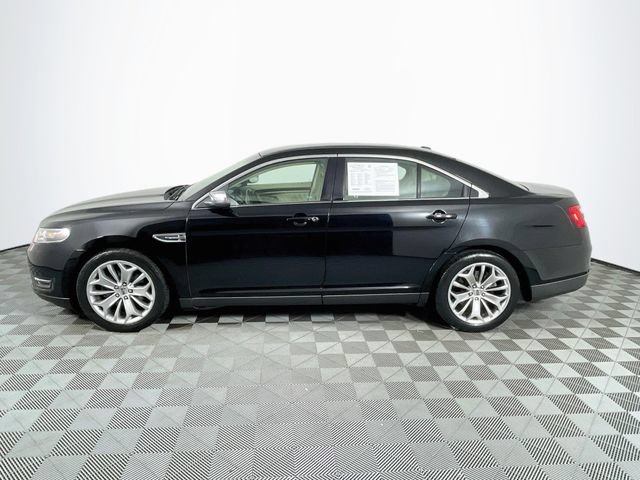 Used 2016 Ford Taurus Limited FWD image 5