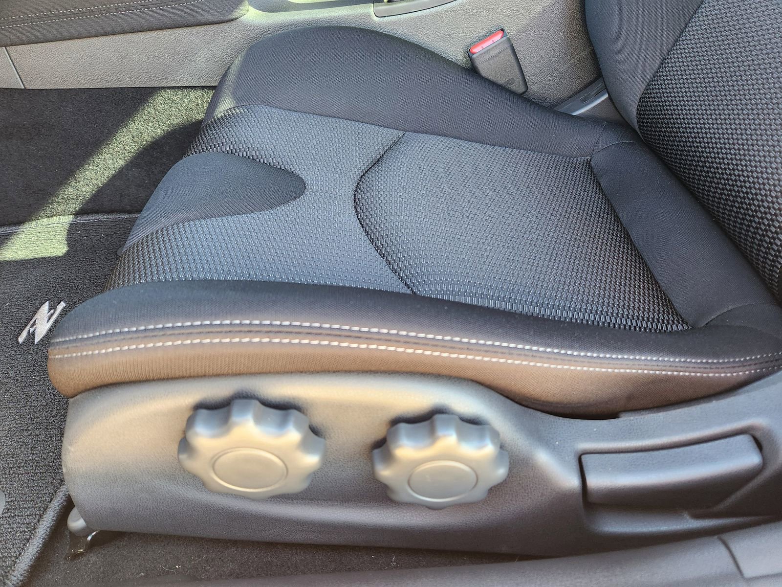 New 2026 Nissan Z Sport w/ Floor Mat Package image 23