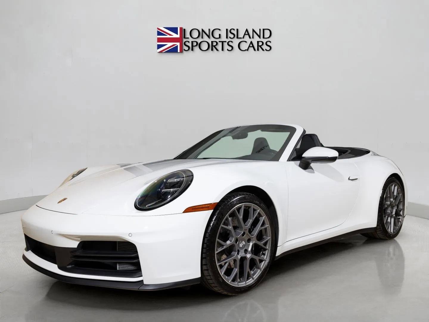Used 2025 Porsche 911 Carrera image 1