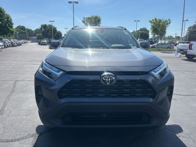 Used 2024 Toyota RAV4 XLE w/ Convenience Package FWD image 2