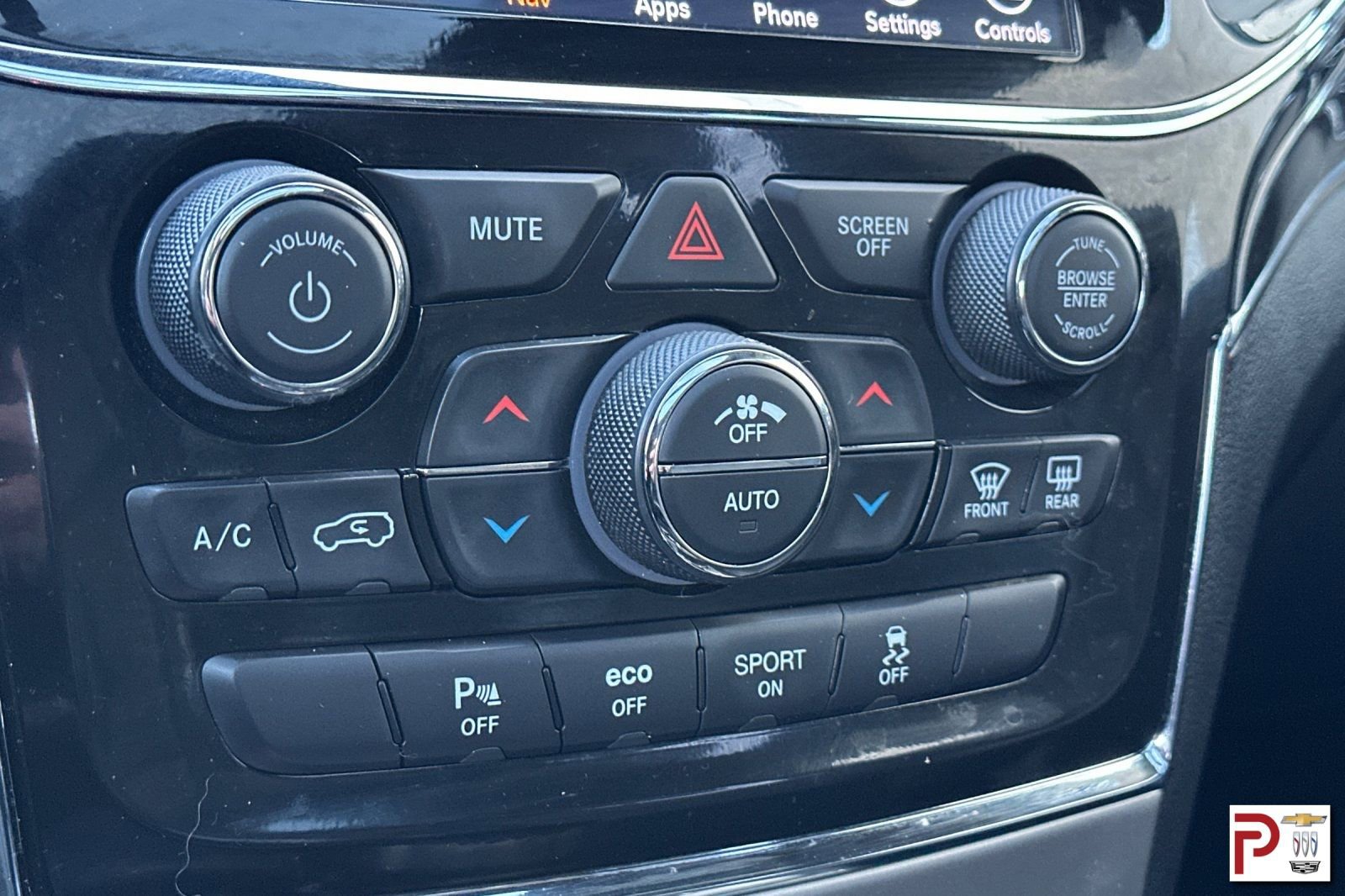 Used 2021 Jeep Grand Cherokee Trailhawk w/ Trailhawk Luxury Group image 26