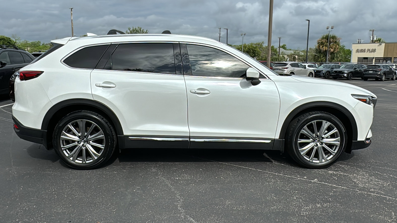 Used 2022 MAZDA CX-9 Signature image 9