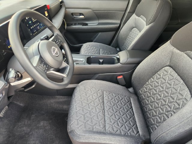New 2027 Nissan Kicks SV FWD image 12