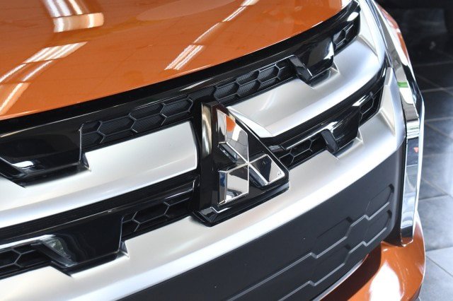 New 2026 Mitsubishi Outlander Sport SE AWD/4WD image 7