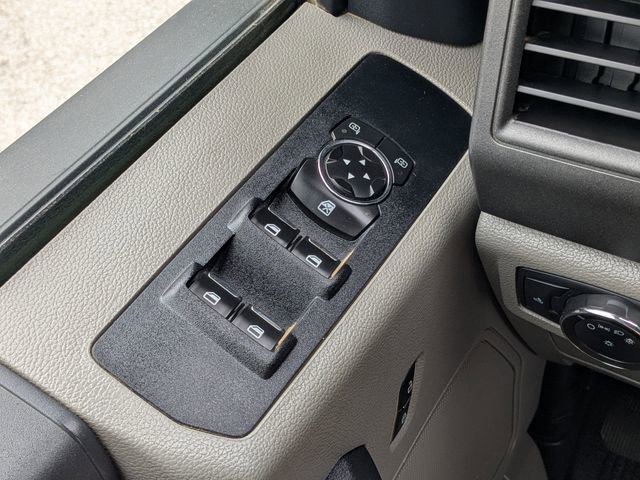 Used 2022 Ford F250 XL w/ Power Equipment Group image 19