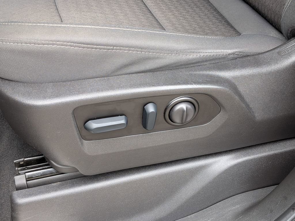 Used 2022 Chevrolet Silverado 1500 RST w/ Z71 Off-Road Package image 16