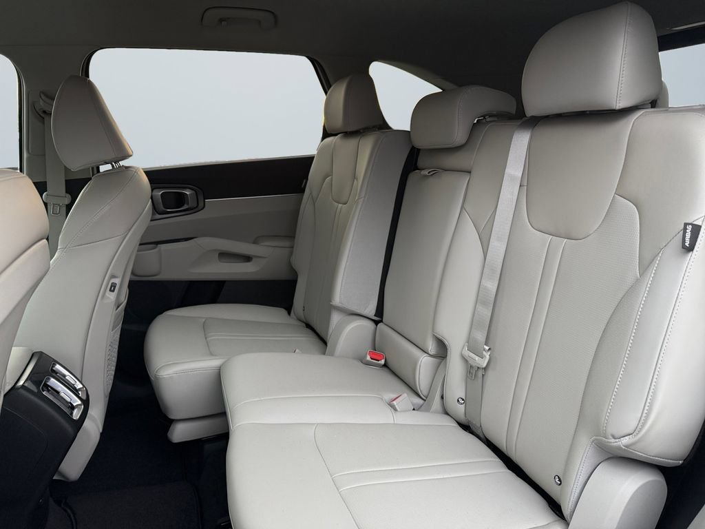 New 2026 Kia Sorento S AWD/4WD image 13