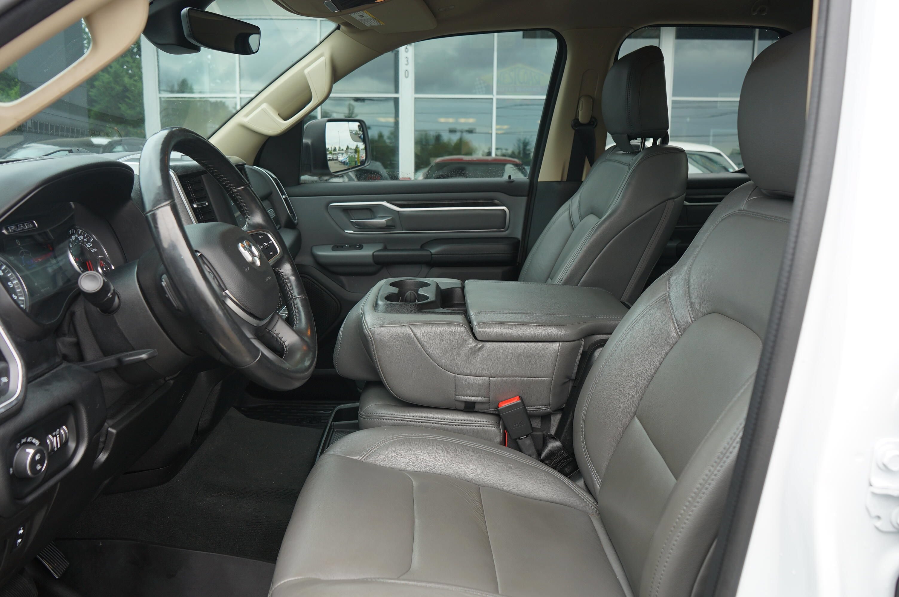 Used 2019 RAM 1500 Big Horn AWD/4WD image 16