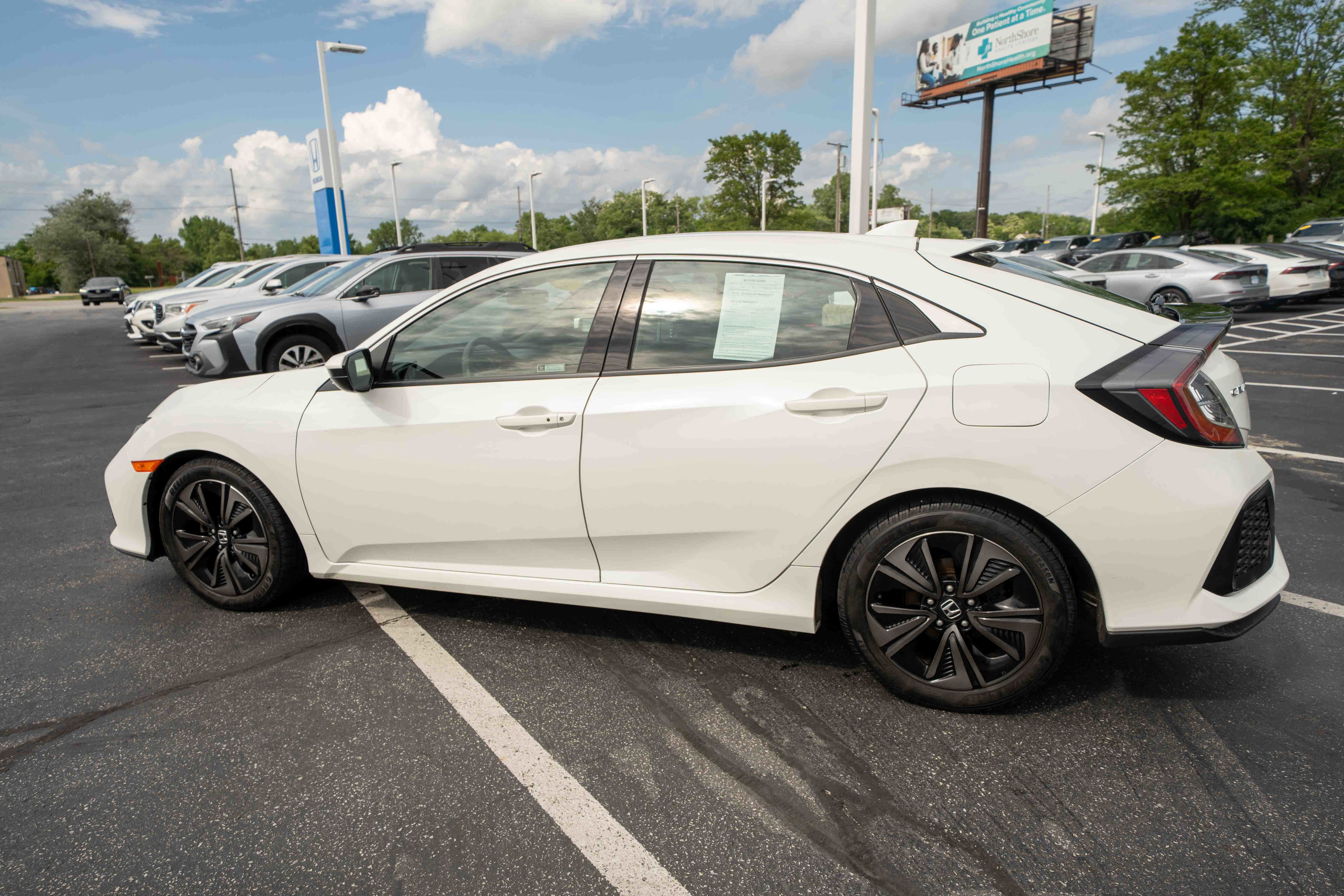 Used 2019 Honda Civic EX image 4