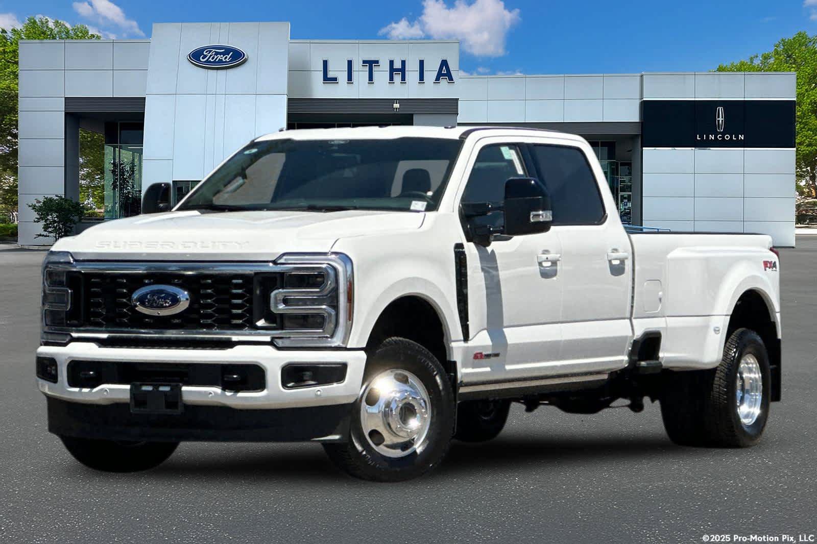 New 2026 Ford F350 Platinum AWD/4WD image 1