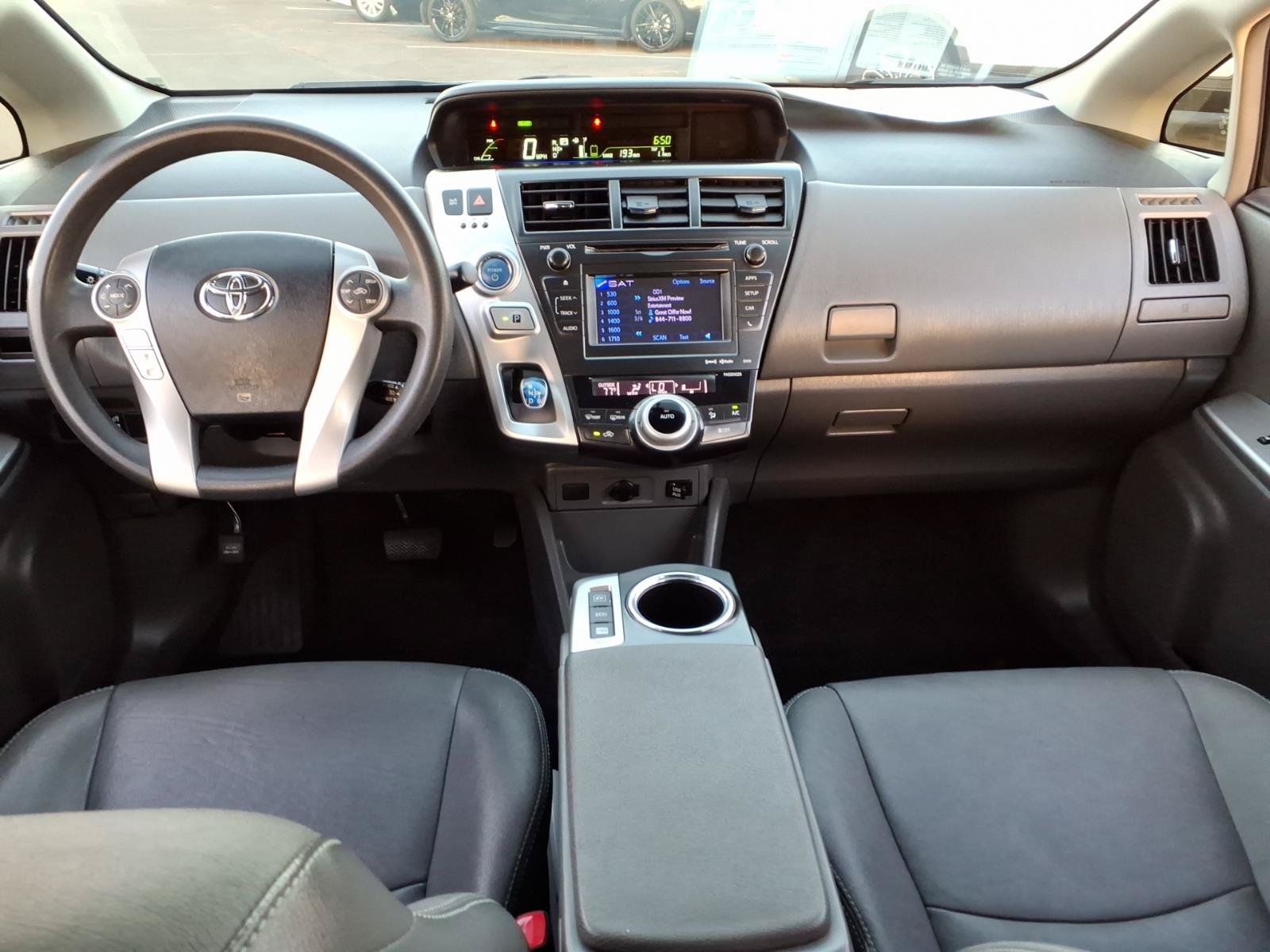 Used 2014 Toyota Prius V Three FWD image 11
