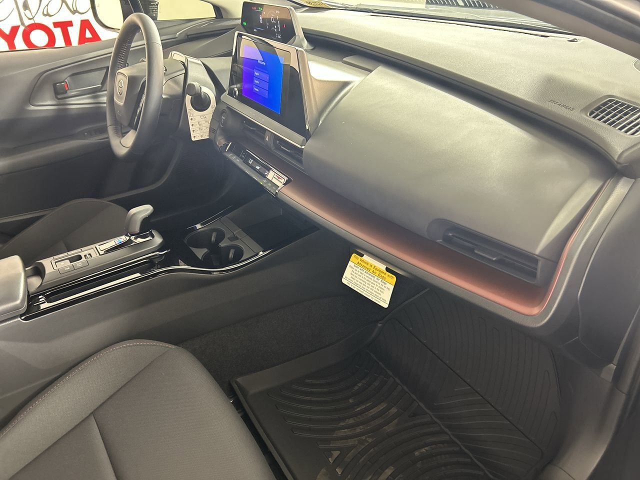 New 2026 Toyota Prius Plug-In Hybrid FWD image 26