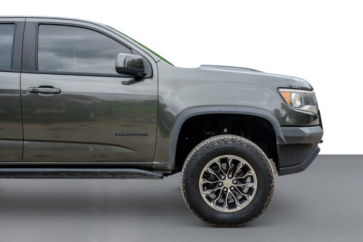 Used 2017 Chevrolet Colorado ZR2 w/ LPO, Premium Interior Package AWD/4WD image 7