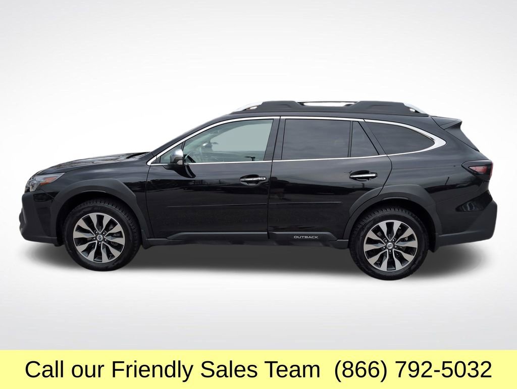 Used 2023 Subaru Outback Touring XT AWD/4WD image 2