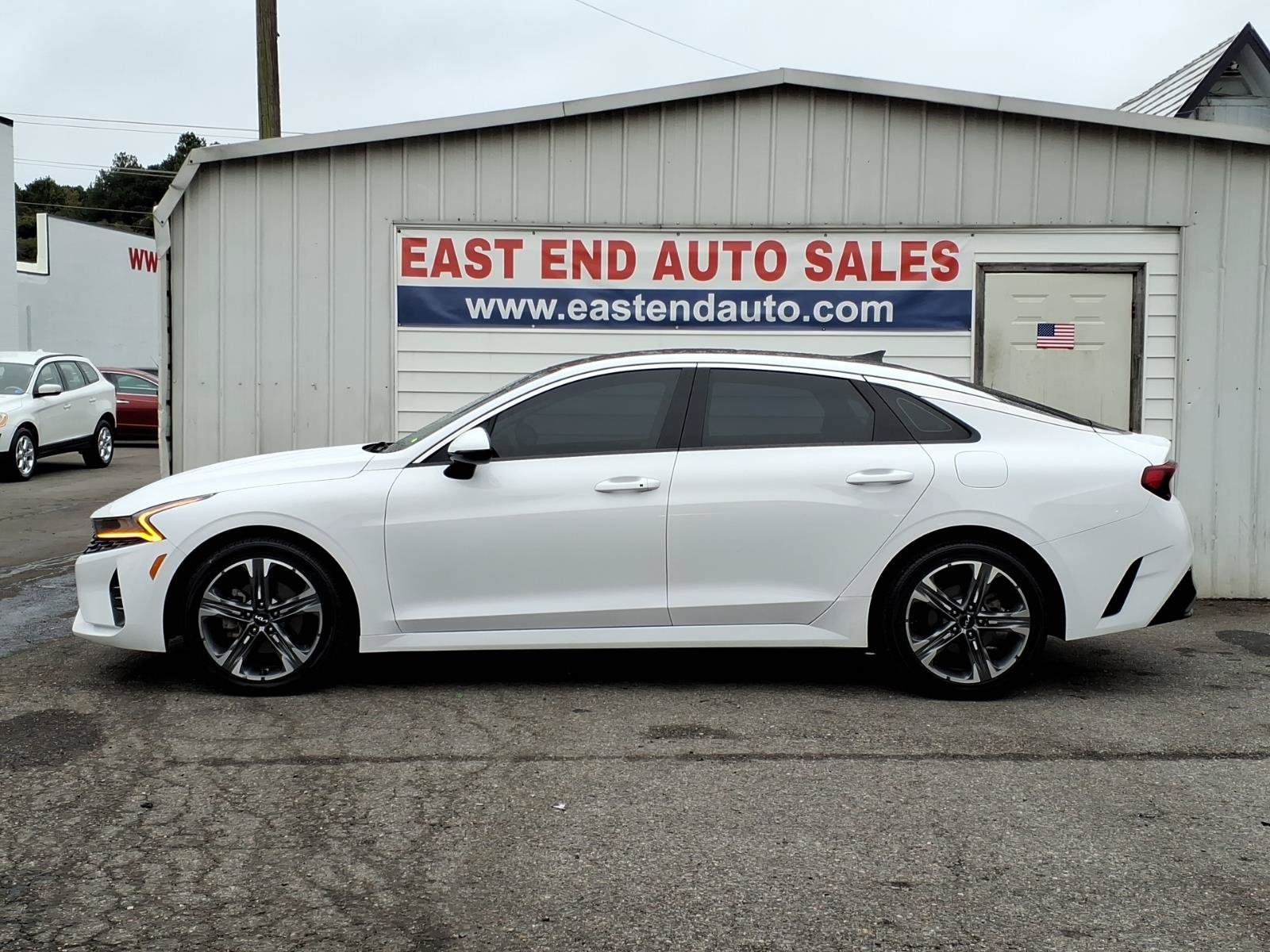 Used 2022 Kia K5 EX FWD image 2