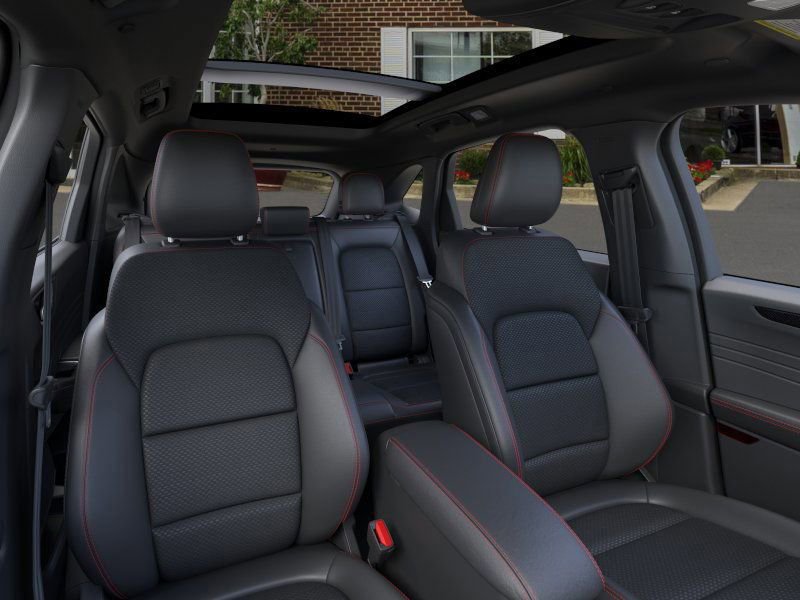 New 2025 Ford Escape ST-Line w/ Cold Weather Package AWD/4WD image 10